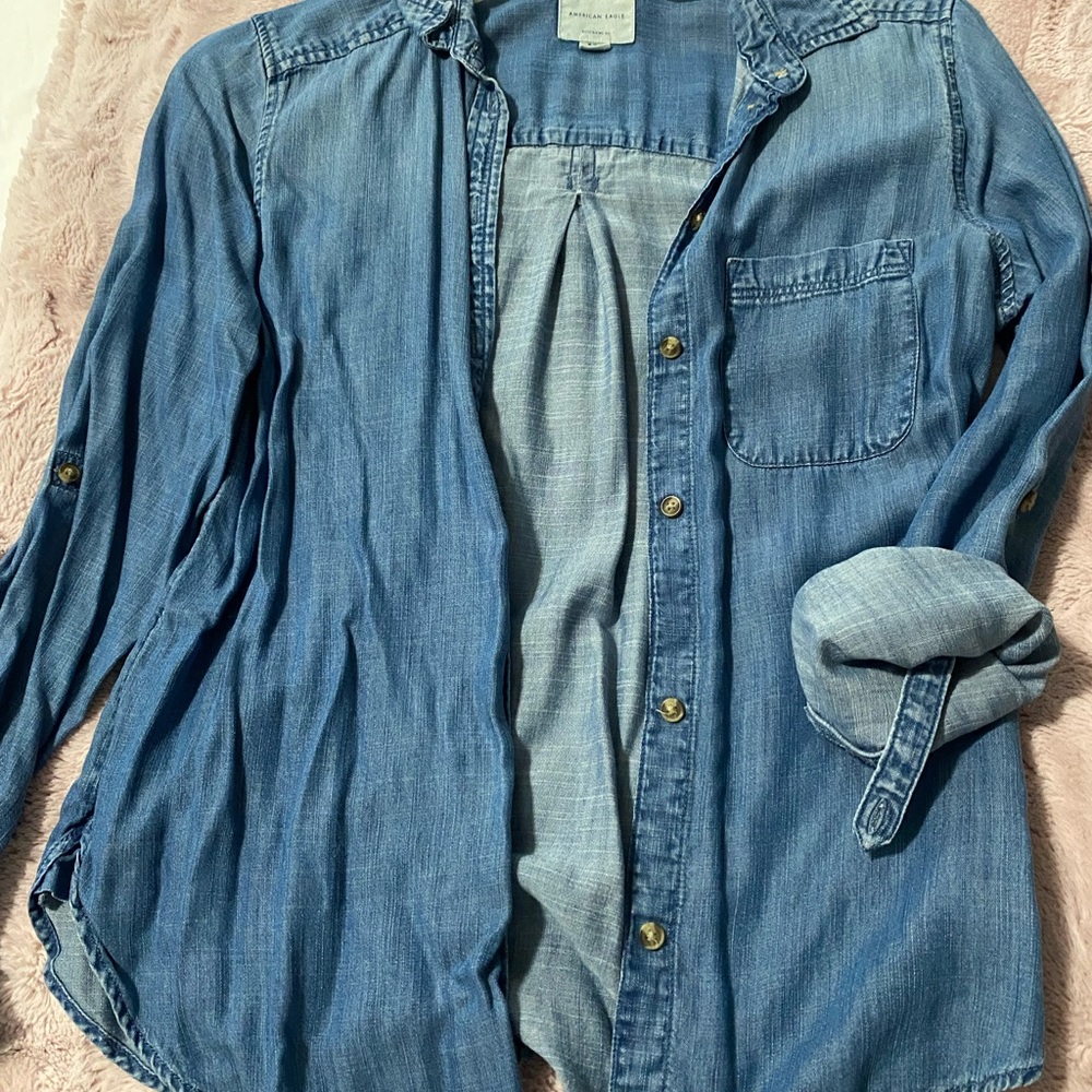 American Eagle Outfitters Light Blue Denim Shirt